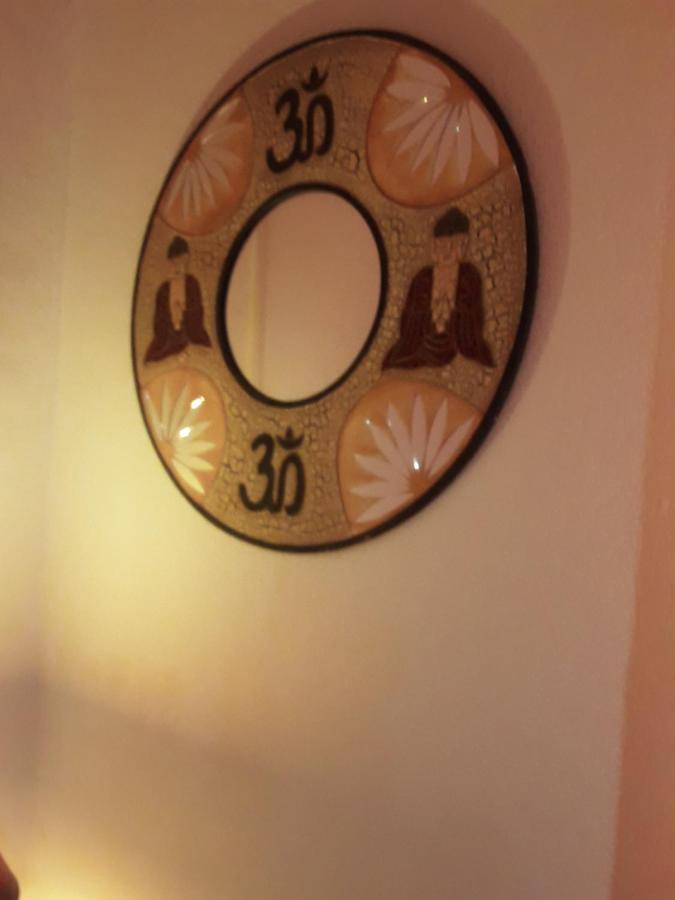 Hotel Le Tulear - Aux 4 Coins Du Monde à Saint Pierre Extérieur photo